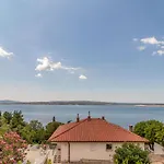 Apartment Beautiful In With Wifi